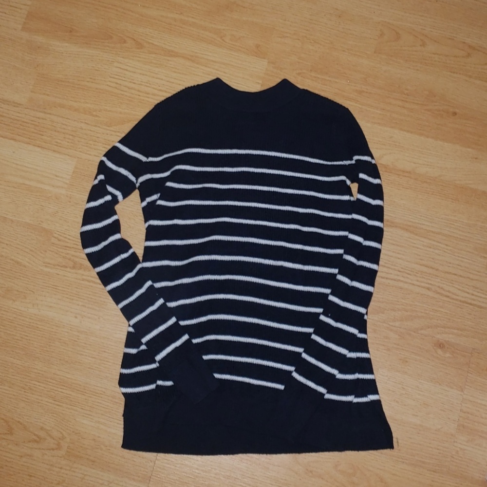 Blue/white striped sweater